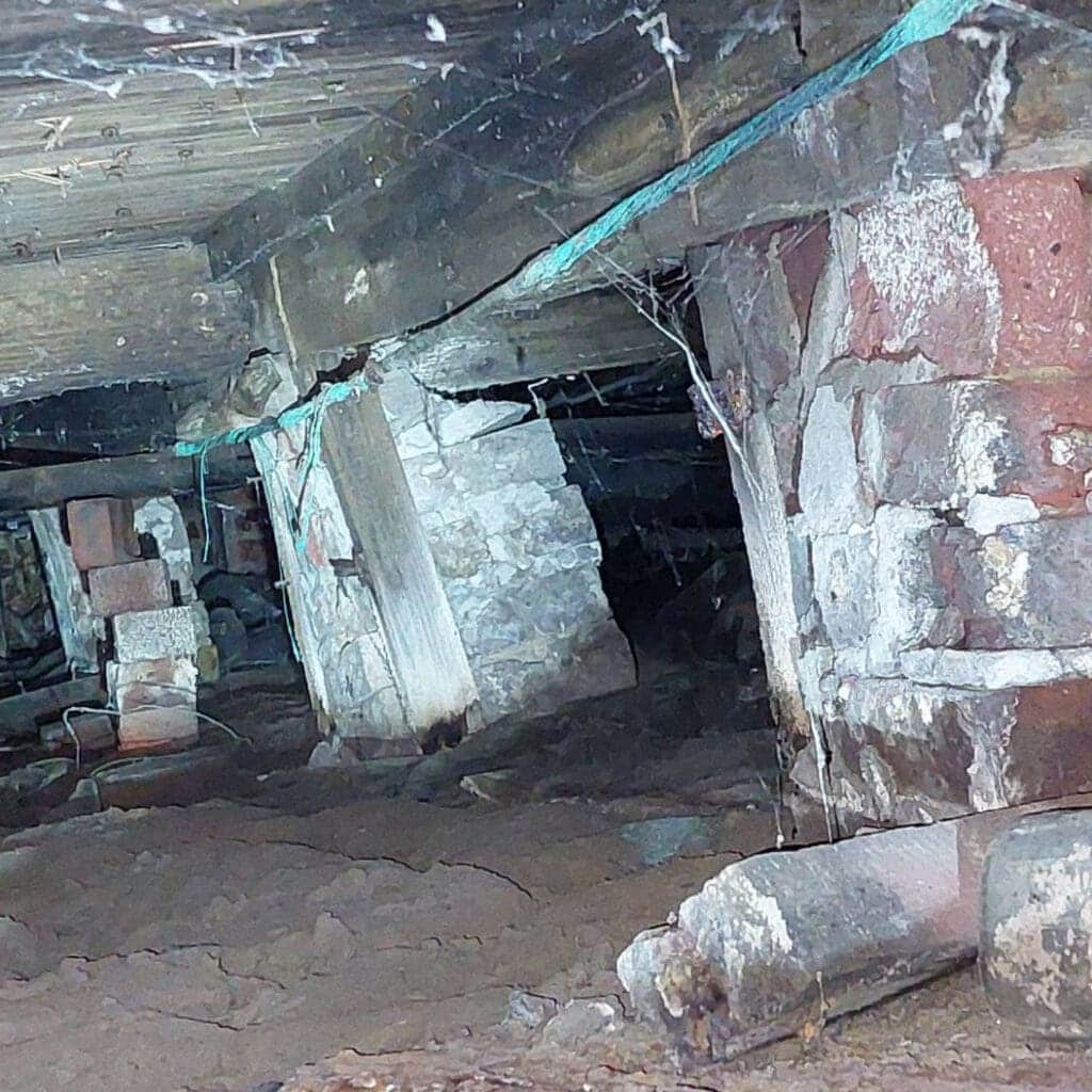 damaged piers due to foundation problems